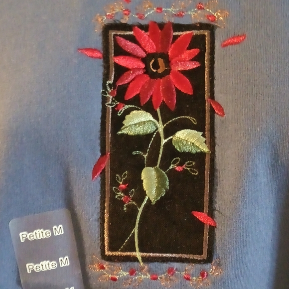 𝑻𝒐𝒑𝑺𝒕𝒊𝒕𝒄𝒉 𝑽𝑻𝑮.𝑵𝑾𝑻 𝑹𝒆𝒅 𝑭𝒍𝒐𝒘𝒆𝒓 𝑺𝒘𝒆𝒂𝒕𝒔𝒉𝒊𝒓𝒕 - Picture 5 of 12